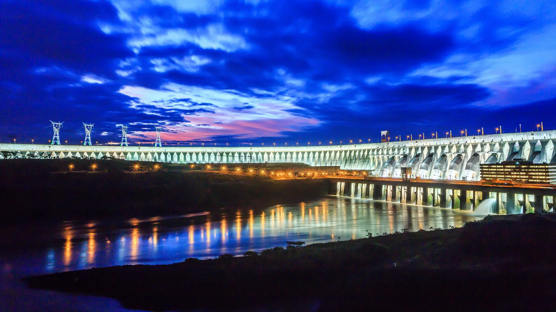 Itaipu Iluminada com Jantar